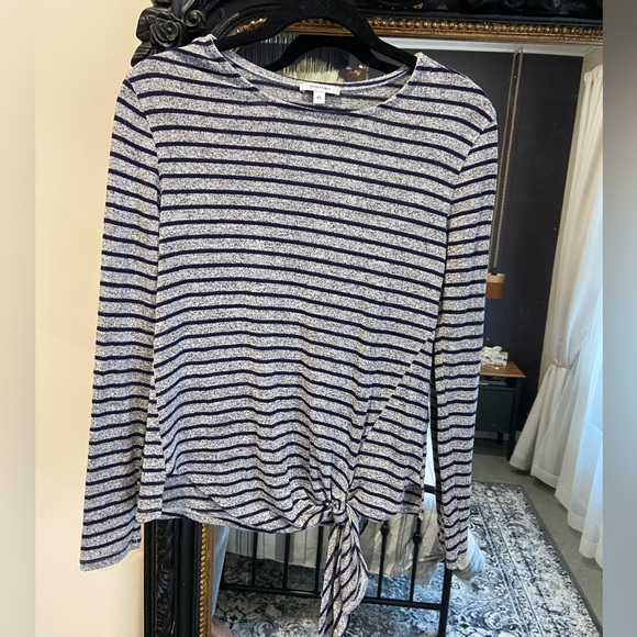 Stella & Dot long sleeve shirt, grey and navy striped shirt with tie. - Picture 2 of 5